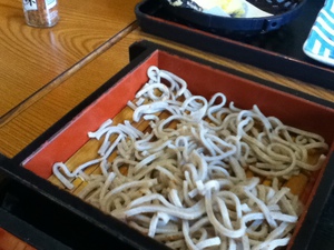 そばメシじゃないんだから(汗) せいろ蕎麦
